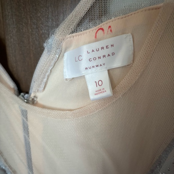 LC Lauren Conrad Runway Collection Layered Tulle Midi Dress Sparkly Size 10 - Picture 7 of 7